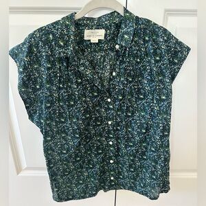 Trovata Navy and Green Floral Button-Front Cap Sleeve Blouse